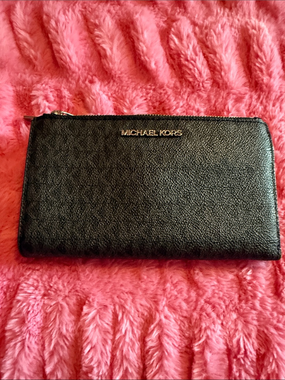 Michael Kors Black Pebbled Zip Card Holder with Gold Logo
